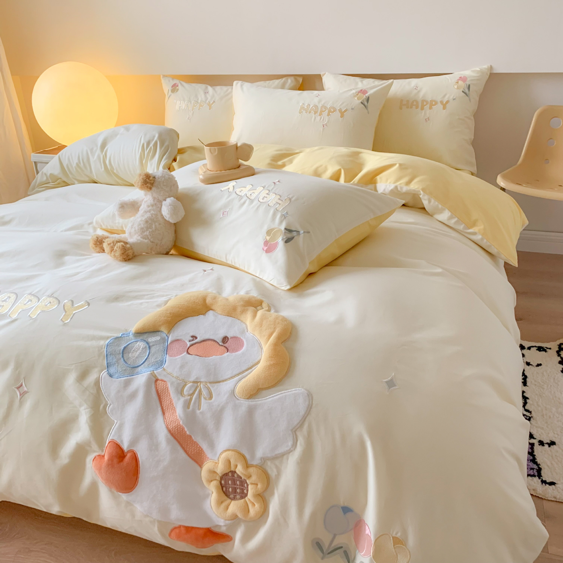 Cartoon Cute Duck Padded Embroidered Cotton Four-piece Set Cotton Children's Bedding Girl's Bed Sheet Quilt Cover Three-piece Set